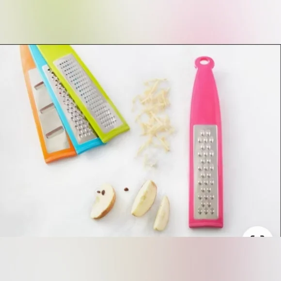 NWT Colorful Handheld Graters Set - Picture 2 of 3